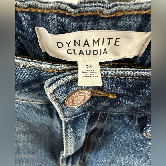 Claudia Jeans from Dynamite. Soft, high waisted, mom fit jeans in size 26 - Picture 5 of 10